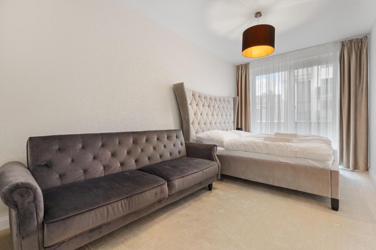 Lam Jegeho Alej - Jacuzzi - Free Parking Apartment Bratislava Exterior photo