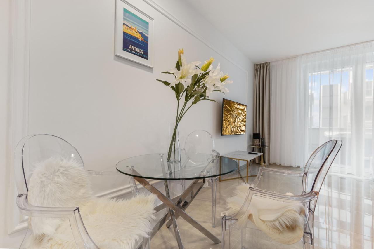 Lam Jegeho Alej - Jacuzzi - Free Parking Apartment Bratislava Exterior photo